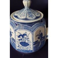 Lange Lijs theepot, gemerkt